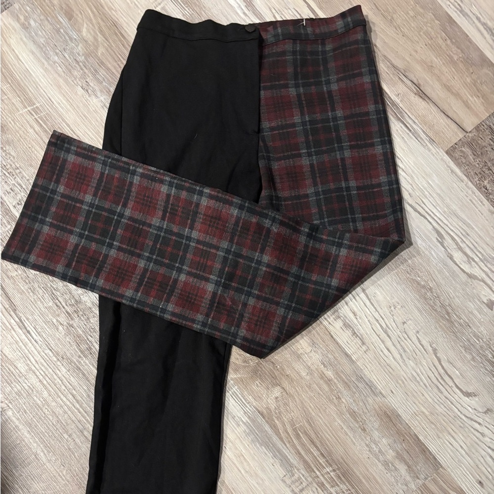 Valfre Black and Plaid Pants Medium